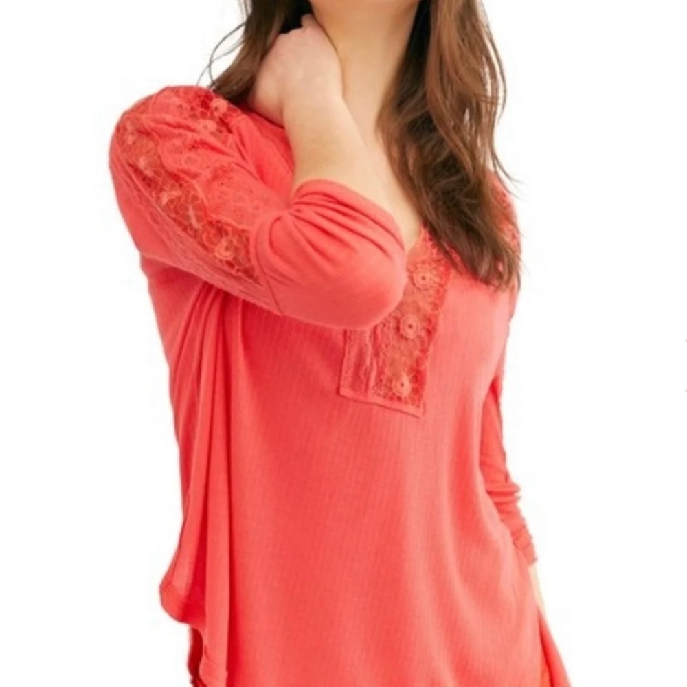 NWT Free People rose crimson ‘Lola’ lace trim top, Medium